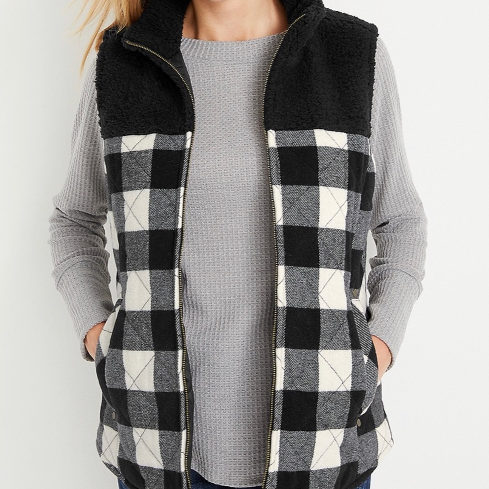 Maurices Buffalo Plaid Sherpa Block Vest — Size XL